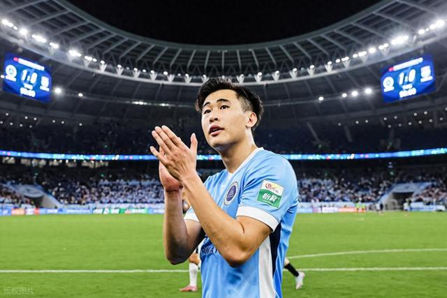体育APP-喜讯！前国脚时隔497天亮相中超，表现获得认可，即将重返国足？|戴伟浚|国家队|上海申花足球俱乐部|津门虎|比赛_新浪体育_新浪新闻